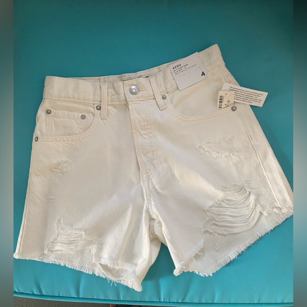 BOGO- just bundle Aeropostale White Distressed Denim High Waist Shorts size 4